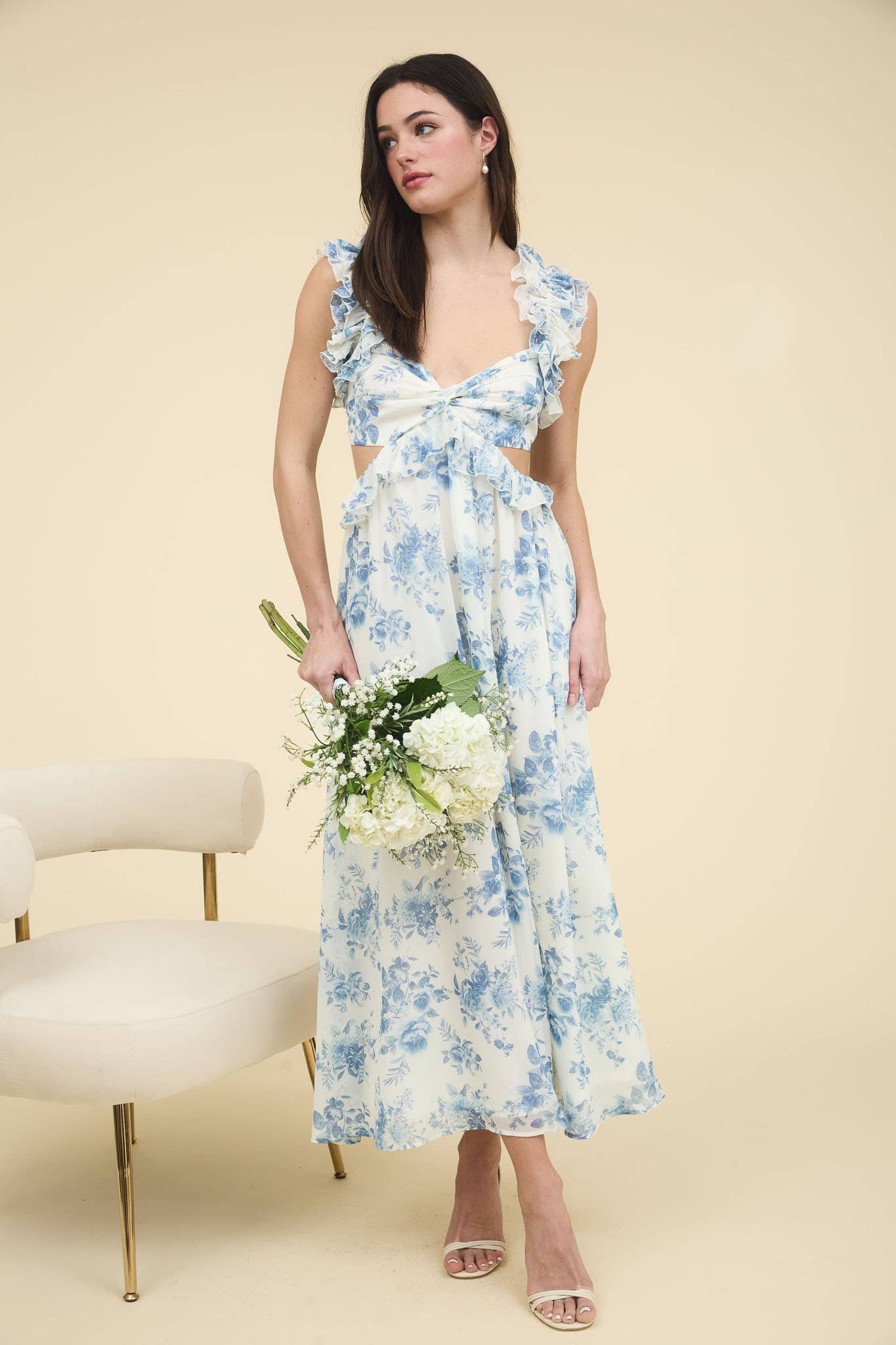 FLORAL PATTERN RUFFLE DETAIL CUTOUT MIDI DRESS